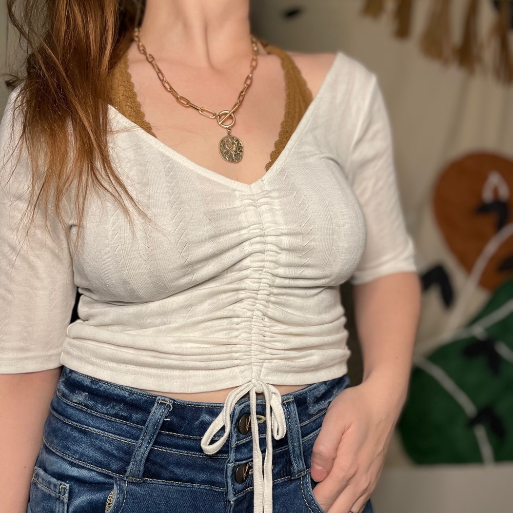 White Ruched Short Sleeved Crop Top